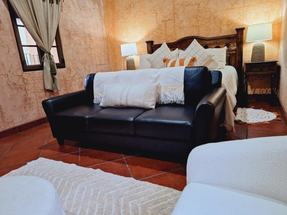 Hotel Boutique Casa Del Angel Antigua Buitenkant foto
